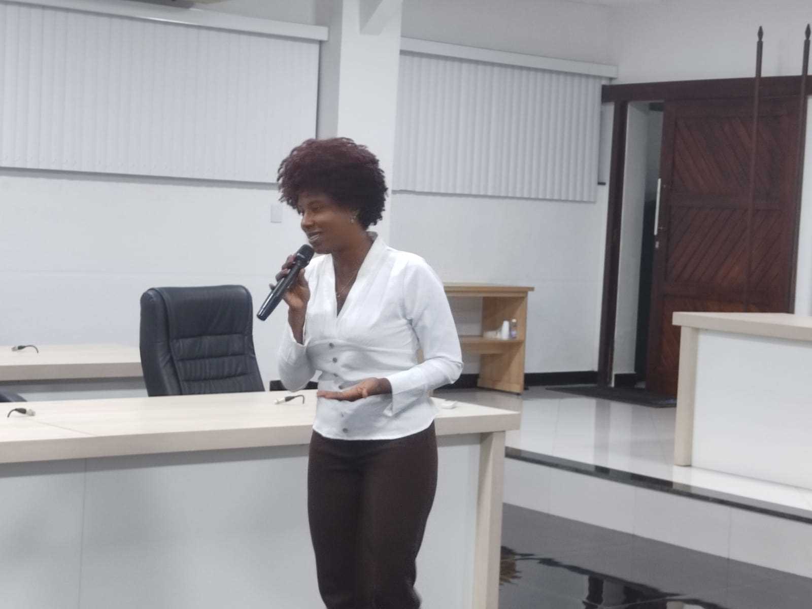 Camacã: Prefeitura de Camacã, SEBRAE e CDL promovem palestra sobre atendimento a clientes em vários temas